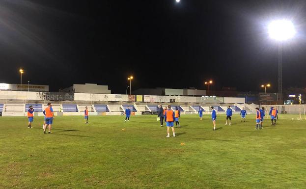La UD Zafra Atlético necesita a sus socios y aficionados en el Nuevo Estadio el próximo 20 de diciembre