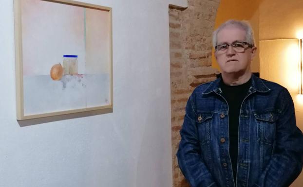 Abierta en el museo de Santa Clara la exposición 'Miradas', de Carlos Pleguezuelos