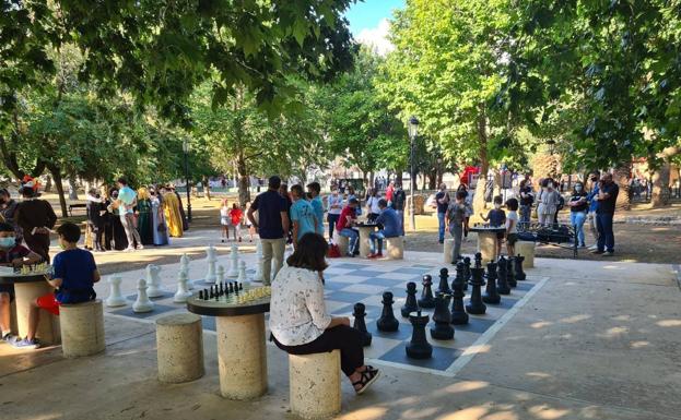 Benjamín A. García se hace con el VII Torneo de Ajedrez en la categoría general y David Gutiérrez en la infantil