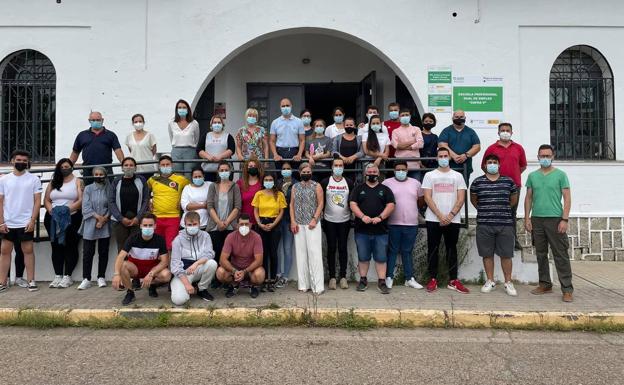 En marcha la Escuela Profesional Dual Zafra V con 30 alumnos-trabajadores de albañilería y jardinería