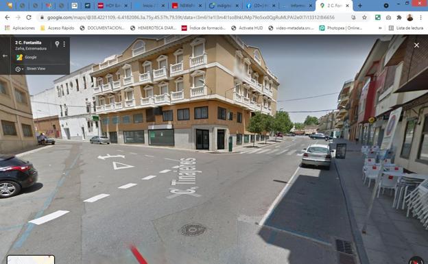 Dos heridos en una colisión entre dos vehículos en el casco urbano
