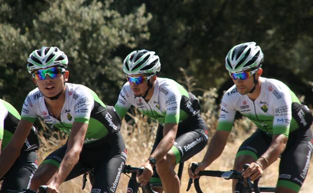 El Bicicletas Rodríguez Extremadura sigue compitiendo «al más alto nivel» en la Vuelta a Valencia