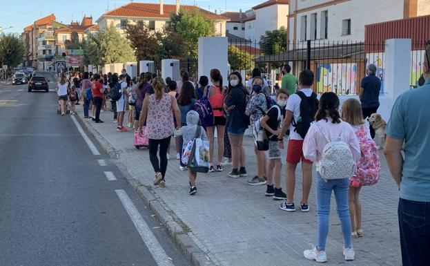 Casi 1.700 alumnos de Infantil y Primaria ya han iniciado el nuevo curso escolar en los colegios de Zafra