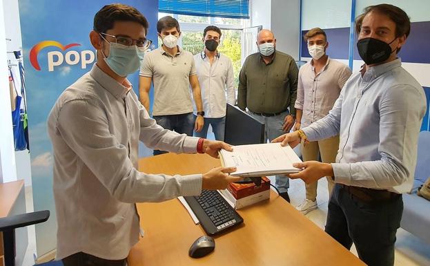 Alejandro Carvajal, precandidato único a la presidencia provincial de Nuevas Generaciones de Badajoz