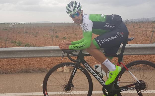 El Bicicletas Rodríguez Extremadura se queda sin su elite Claudio Clavijo y al directivo Mariano Egea