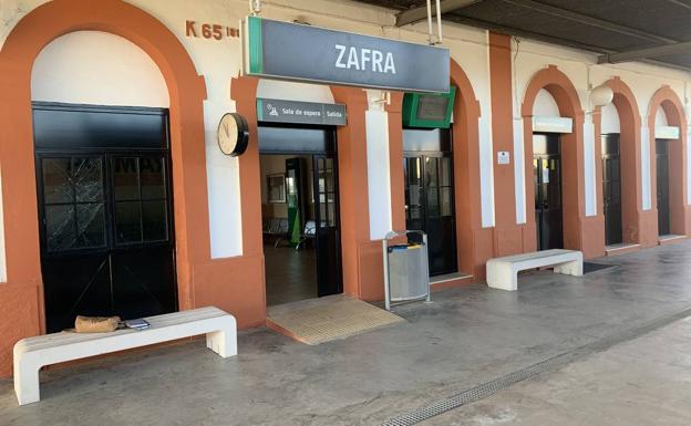 Restablecido el trayecto de trenes Zafra-Mérida de lunes a viernes a las 6.55 horas y el de los sábados a las 8.15 horas y Mérida Zafra a las 21.04 horas