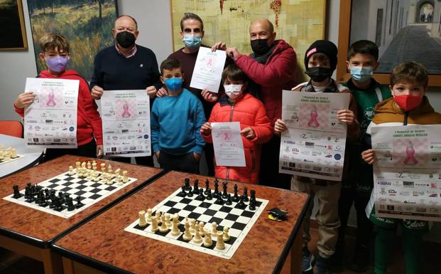 El I Memorial de Ajedrez Andrés Arroyo recaudó 460 euros para la AECC