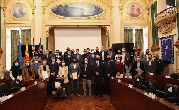 Zafra recibe uno de los 18 radares entregados por Diputación de Badajoz