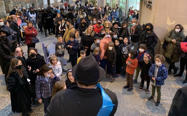 El Entierro de la Sardina clausura el Carnaval 2022, la primera celebración multitudinaria desde que se declarara la pandemia