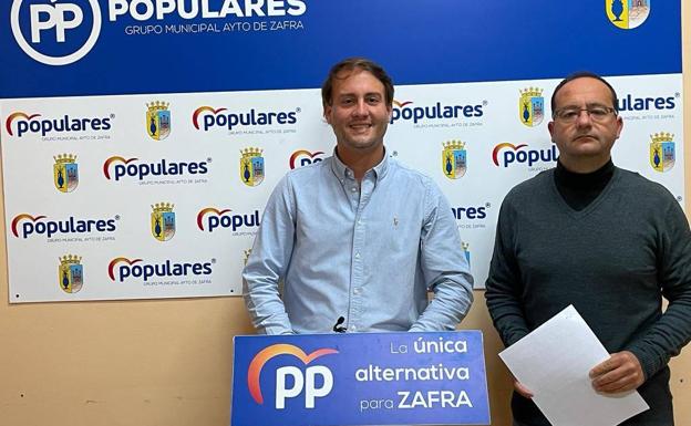 El PP insiste en que el ayuntamiento ha de adquirir e instalar desfibriladores en los espacios públicos de titularidad municipal