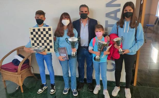 Las ajedrecistas del Ruy López protagonistas en los JUDEX
