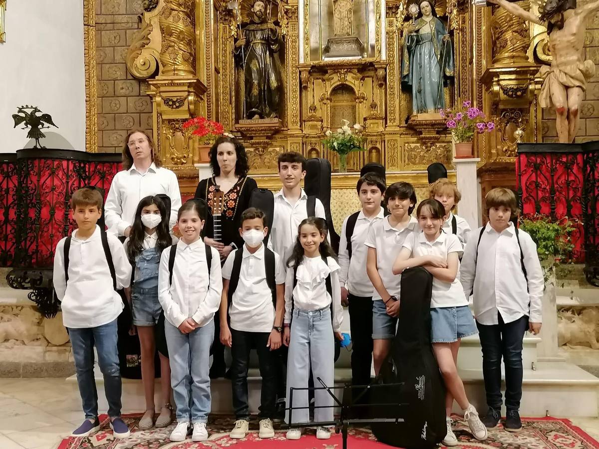 El Día Internacional de los Museos se continuó conmemorando en Santa Clara con música y poesía