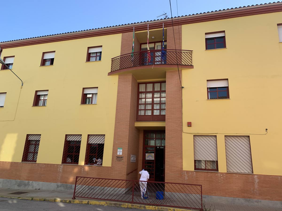 El PSOE defiende el refuerzo de los servicios e inversiones realizadas en la residencia de mayores desde 2015