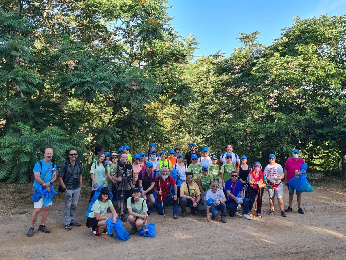 Unas 50 personas participaron en las dos rutas programadas por Zafra en Verde