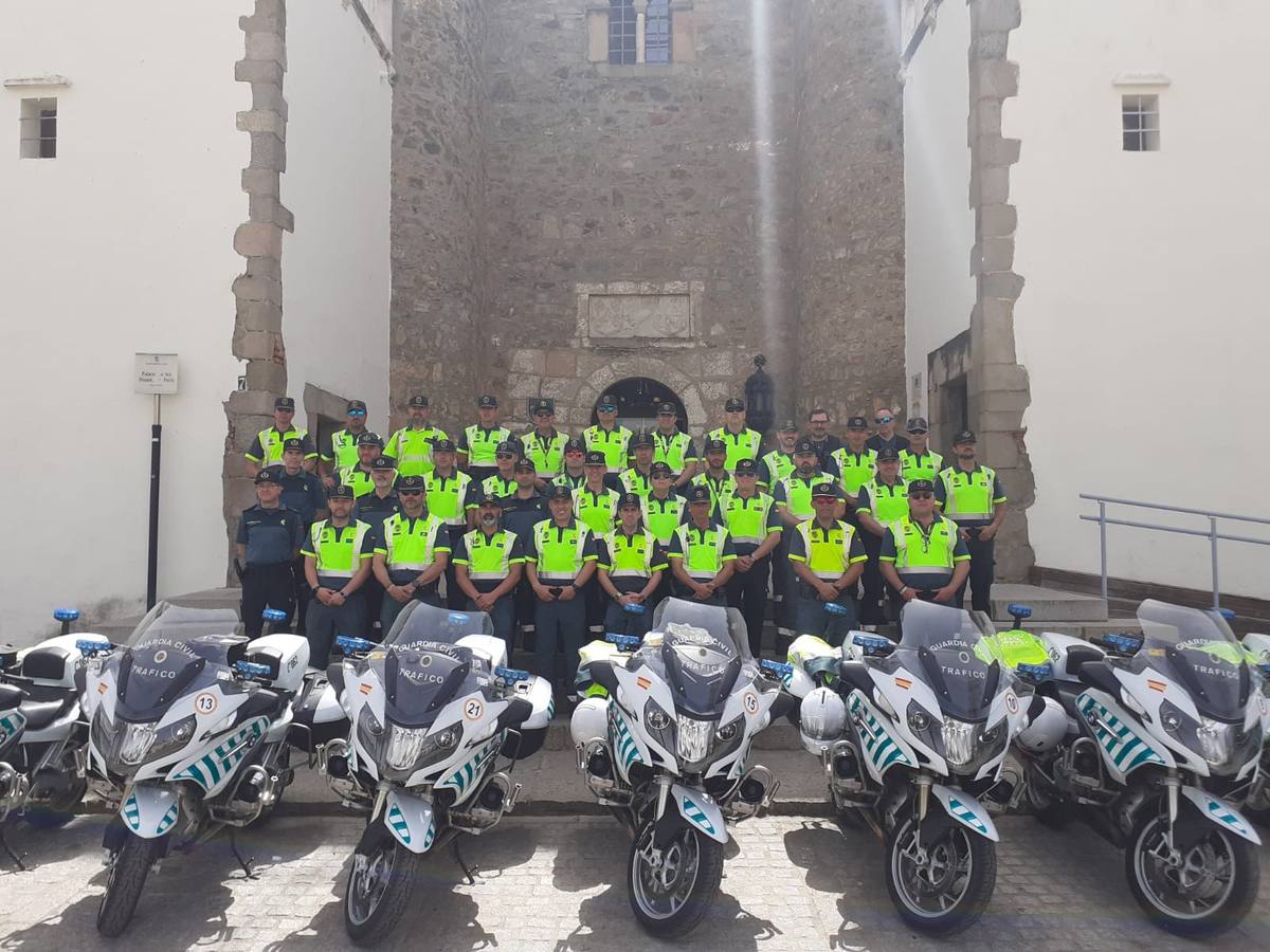 Presentado en Zafra el dispositivo de seguridad vial de la Guardia Civil para la Vuelta Ciclista Extremadura