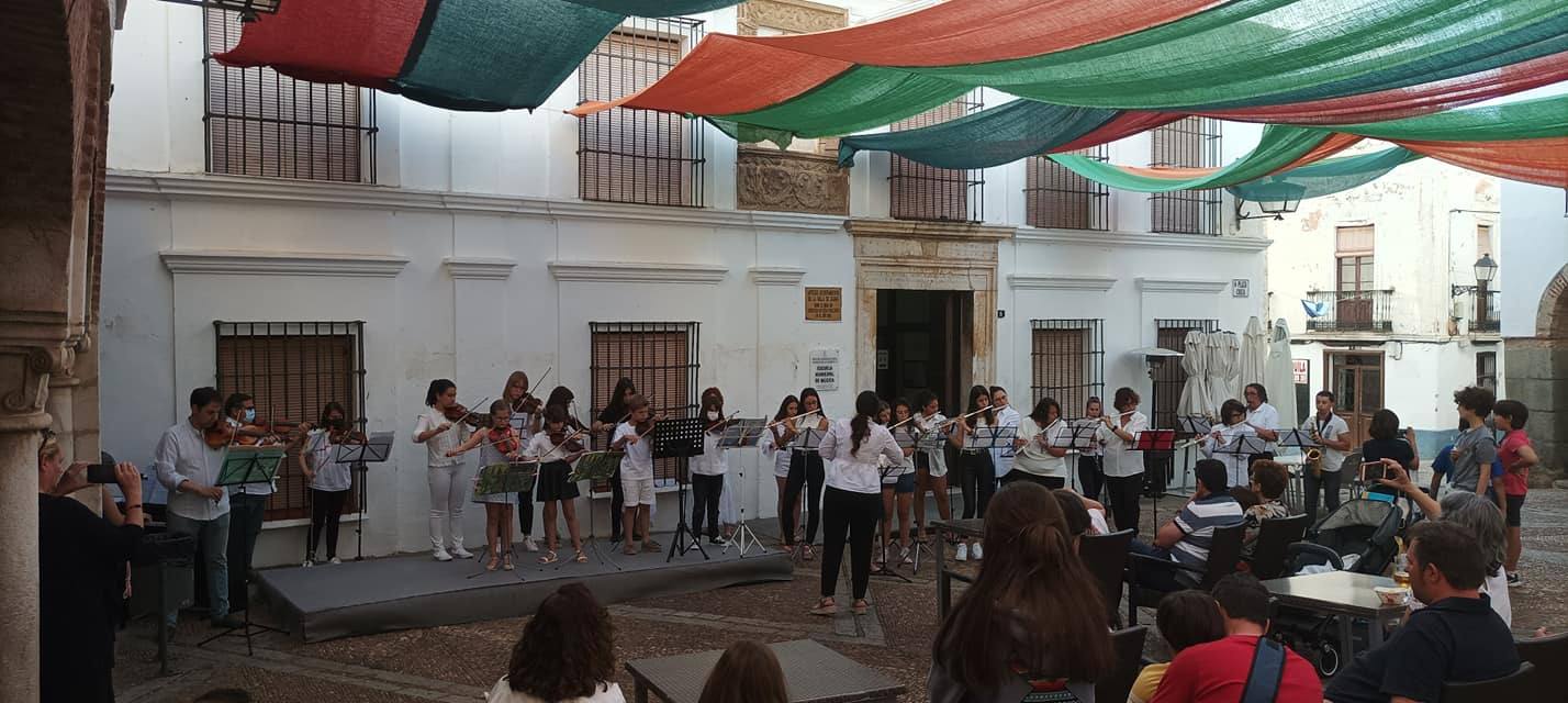 De la Luna al Fuego sigue ofreciendo una gran variedad de actividades