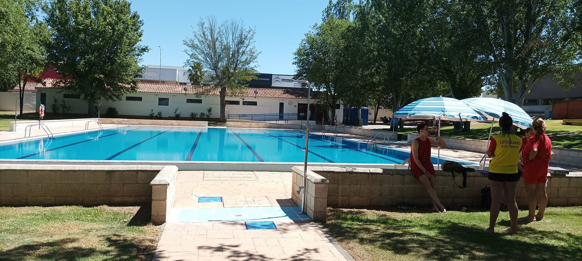 Abierta la temporada de baños en la piscina municipal