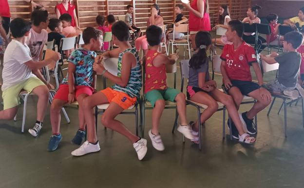 El Espacio Educativo Saludable se desarrolla en el colegio Pedro de Valencia con 38 usuarios
