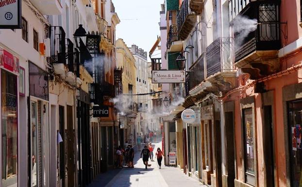 La Campaña 'Zafra Suma' de dinamización del comercio repartirá bonos de 20 euros por la realización de compras