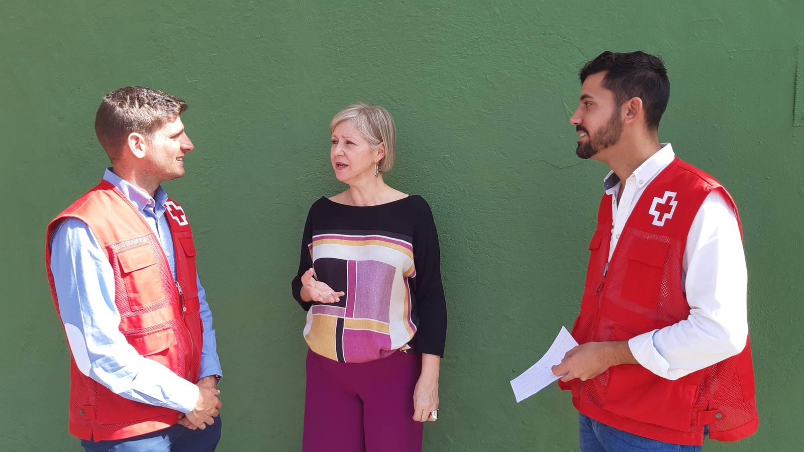 El Ayuntamiento y Cruz Roja ponen en marcha en octubre tres proyectos dirigidos a las personas mayores