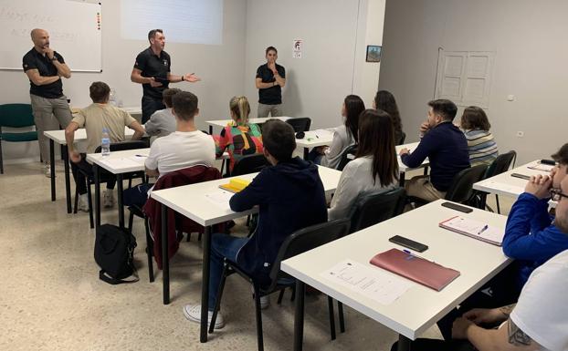 Zafra cuenta con una nueva academia de formación para oposiciones policiales