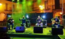Groove Celtic Band animó al público en la Plaza Grande con su música irlandesa