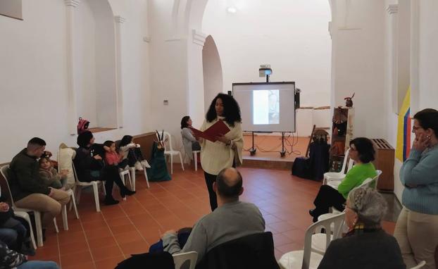 La XV Semana de la Literatura comenzó con cuentos colombianos