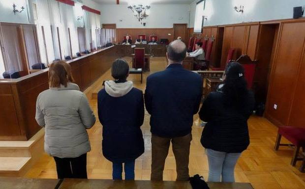 La Audiencia juzga a la responsable del club Olimpo, a su hija y al camarero del local