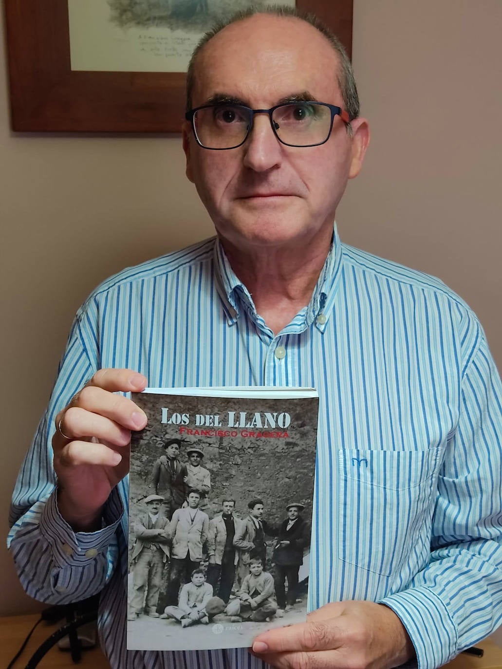 El extremeño Francisco Gragera publica nuevo libro: 'Los del Llano'