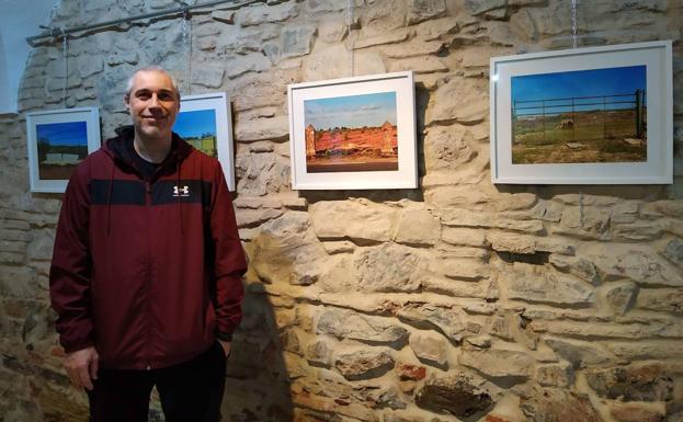 El fotógrafo Bernardo Cruz expone 'Puertas al Campo' en la sala Las Tenerías