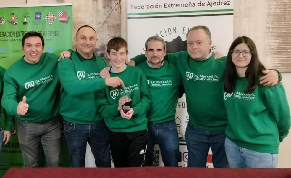 El Ruy López B se proclama campeón de Extremadura de ajedrez por equipos de Primera División