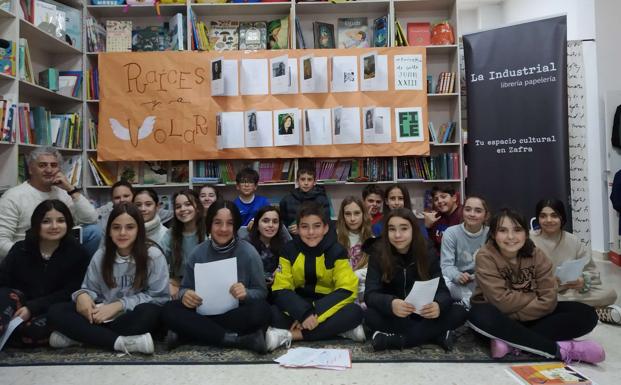 El alumnado de 6º de Juan XXIII pone voz a los textos de poetas extremeñas