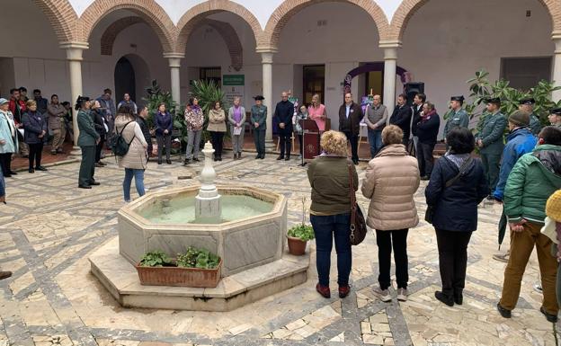 La reivindicación de la igualdad de la mujer en todos los ámbitos y estamentos protagoniza el acto institucional del 8M