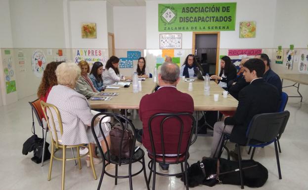 La Asociación de Discapacitados de Zalamea celebra las I Jornadas sobre Accesibilidad y Cultura