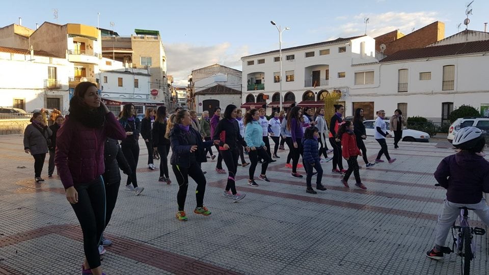 Zalamea se une un año más contra la violencia de género