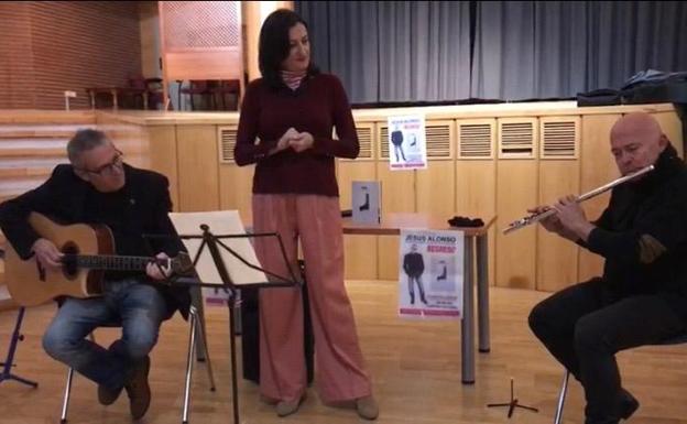 El escritor Jesús Alonso presentó su novela 'El regreso'