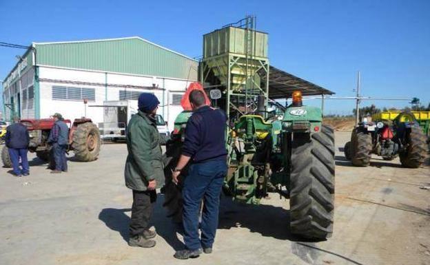 Una ITV Ciclo-Agrícola para inspección técnica se instalará en Zalamea el próximo viernes