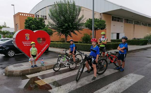 La asociación cicloturista 'Cancho Roano' pone en marcha la escuela infantil ciclista 'Diexle - Zalamea'