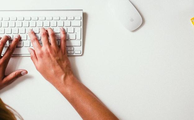 Abierto el plazo de inscripción para participar en el taller de informática para adultos