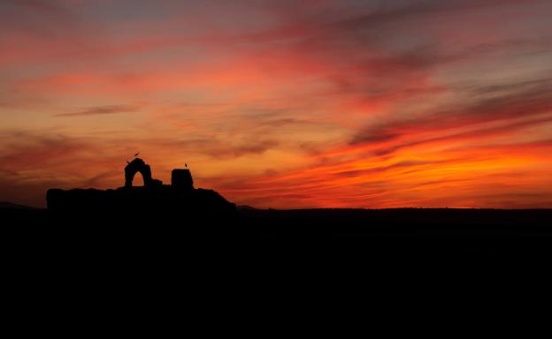 La imagen 'Ruinas Serenas' consigue el primer premio del concurso fotográfico 'La Serena, Paisaje Cultural'