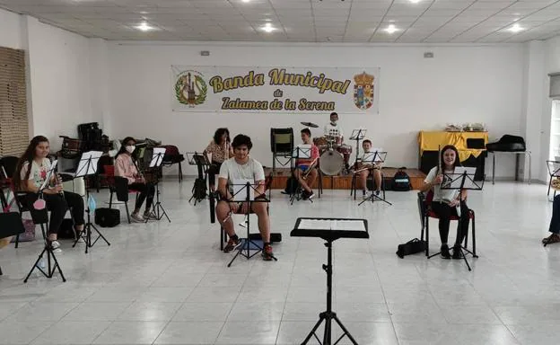 Dos alumnos de la Banda Municipal de Música de Zalamea son seleccionados para la Bafex Formación