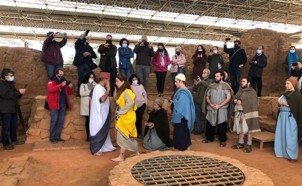 Cancho Roano acoge las actividades paralelas del II Congreso Internacional sobre Tarteso 'Nuevas fronteras'