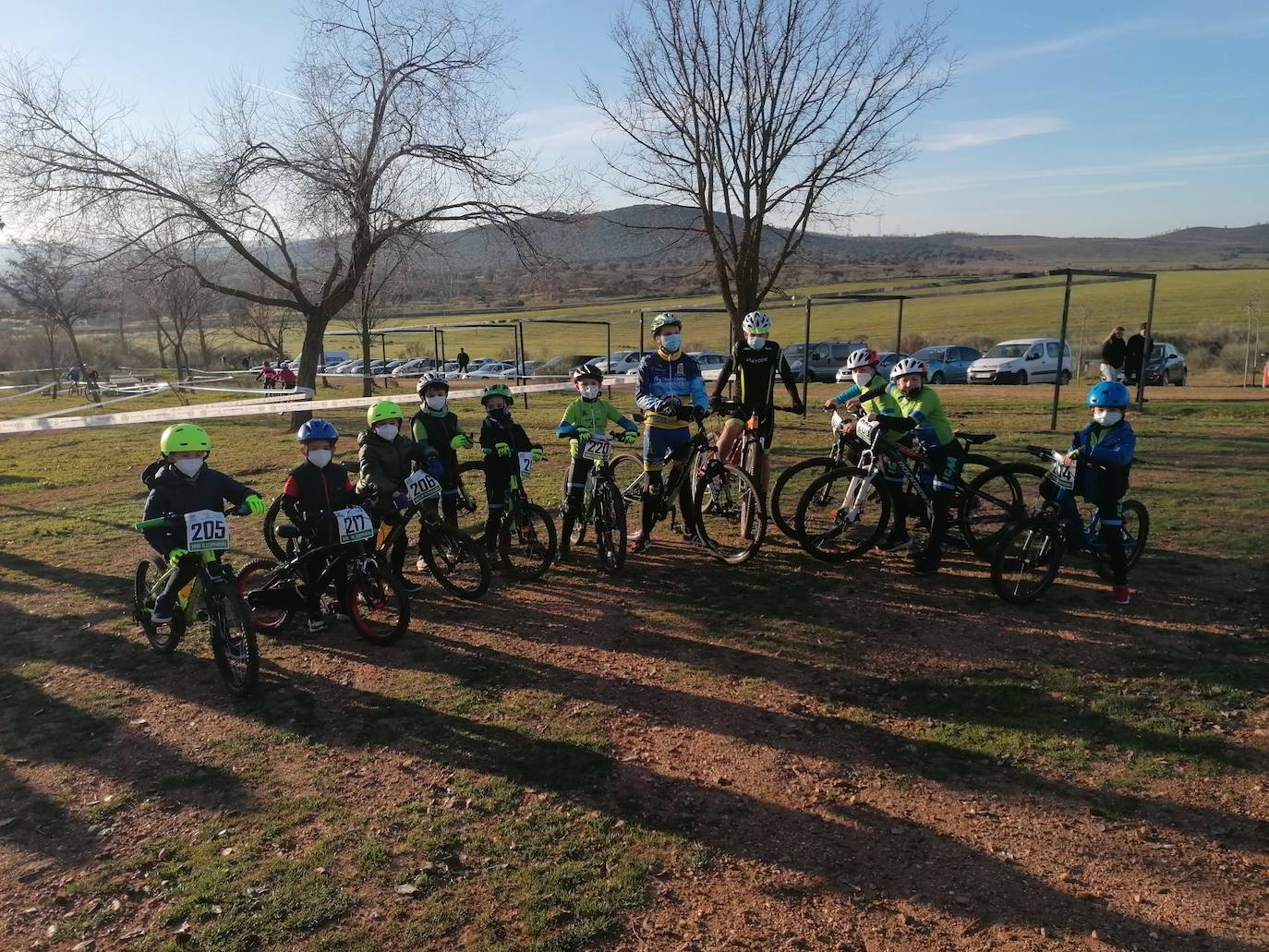 12 alumnos de la Escuela Ciclista Diexle Zalamea participan IX Rally XCO de Quintana de la Serena