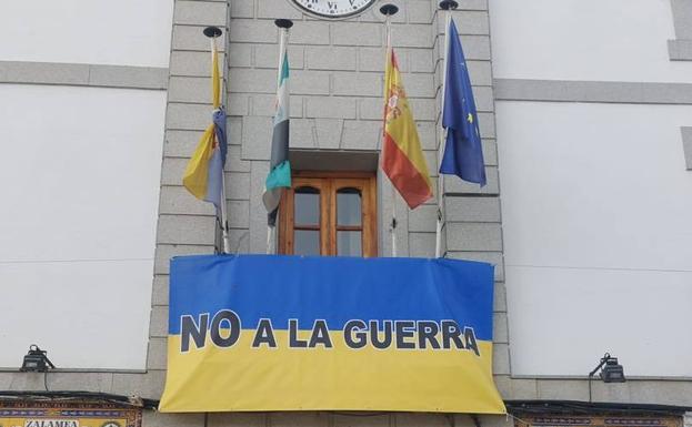 El ayuntamiento de Zalamea convoca una concentración silenciosa en solidaridad con el pueblo de Ucrania