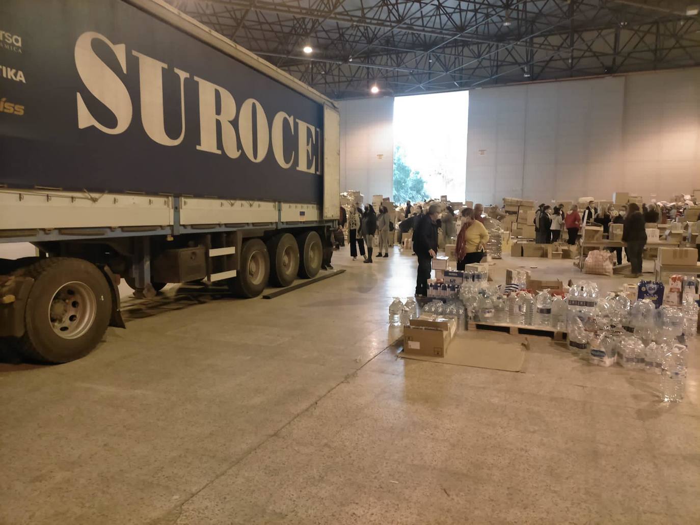 Sale desde Zalamea un camión con productos de primera necesidad para el pueblo ucraniano