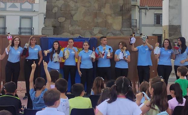 Numerosas personas participan en las primeras actividades organizadas por el Grupo Colaborativo Rural de Turismo de Zalamea