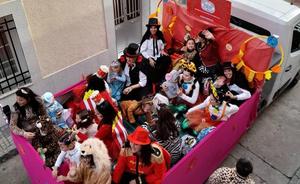 El Carnaval ha llenado de alegría y colorido las calles de Zalamea de la Serena